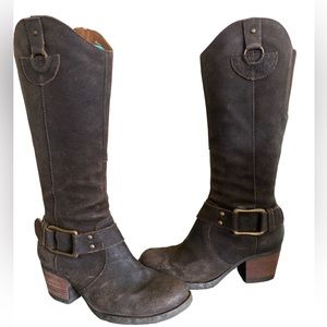 Born Lorenza timber wolf women’s 7.5